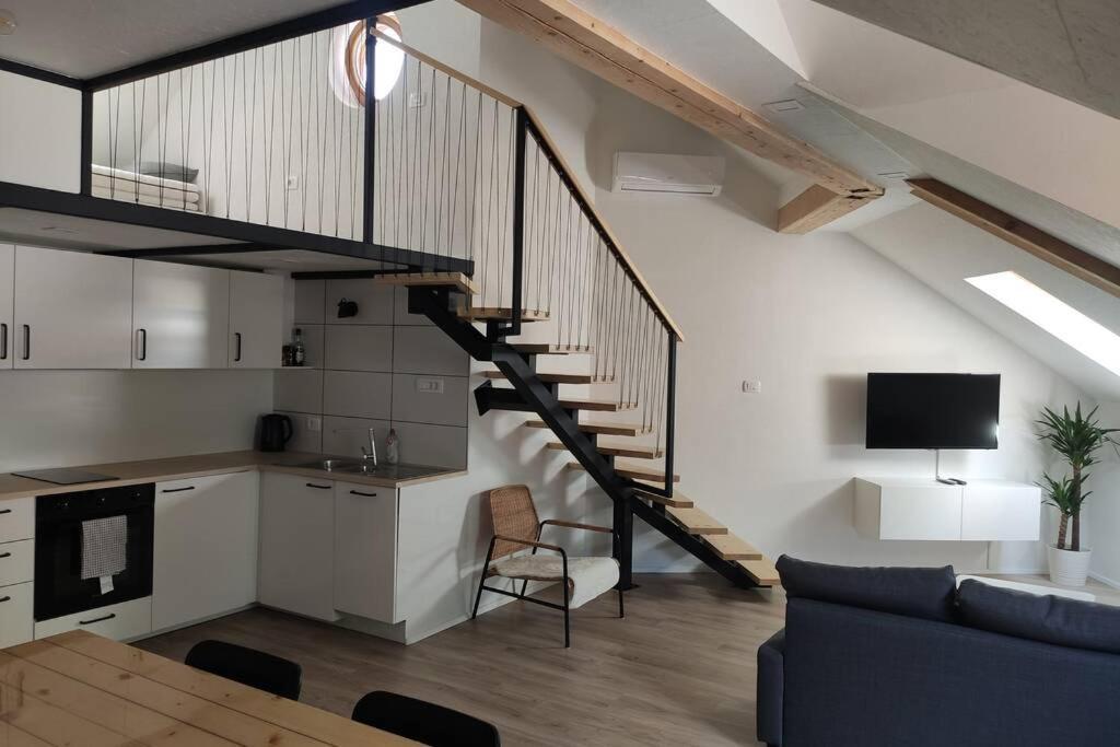 Bovec Loft Apartment Bagian luar foto